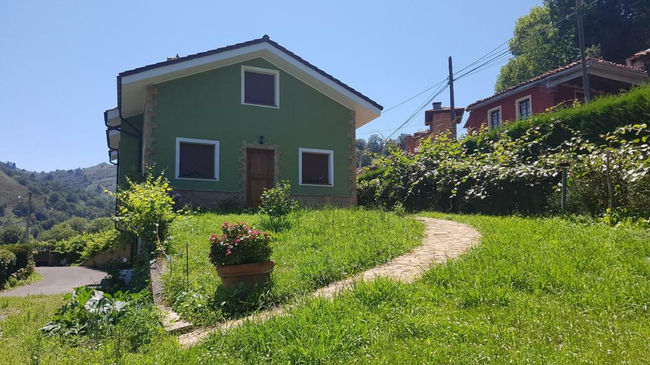 Apartamentos La Guertina Cangas de Onís Exterior foto